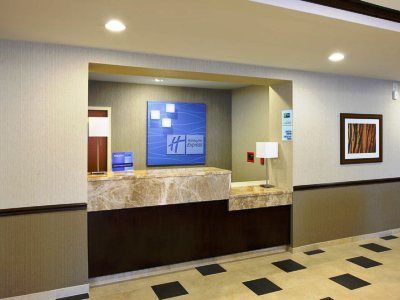 Hotel Express Philadelphia Airport By Ihg 2*