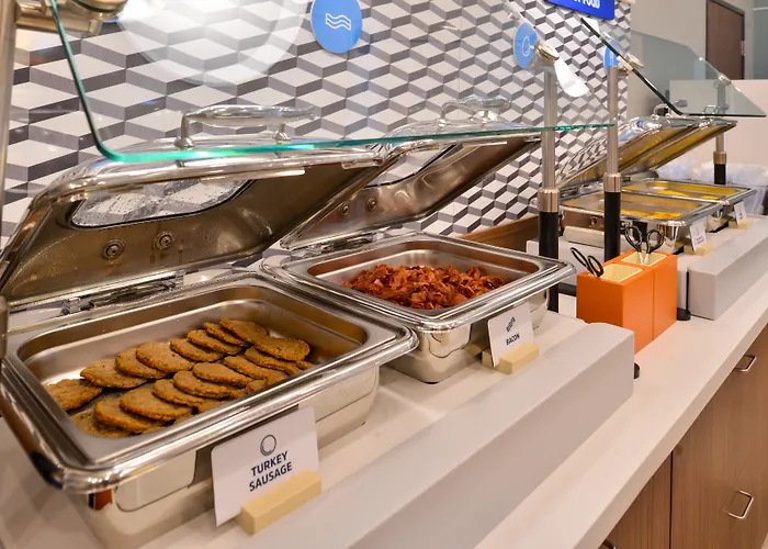 Holiday Inn Express Philadelphia Airport By Ihg